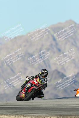 media/Dec-04-2025-Racers Edge (Thu) [[5ebc9f124d]]/3-B Group/6-Session 4 (Turn 9)/